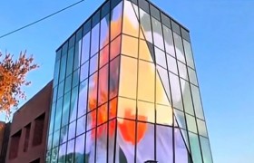 LED贴膜屏，玻璃空间轻量化显示新方案
